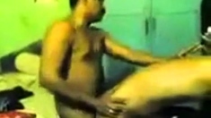 Gay Indo bareback (Top sambil ngerokok)