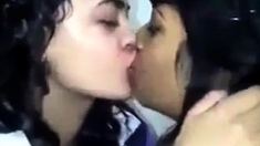 Desi Lesbian Girls Kissing Each Other Desperately